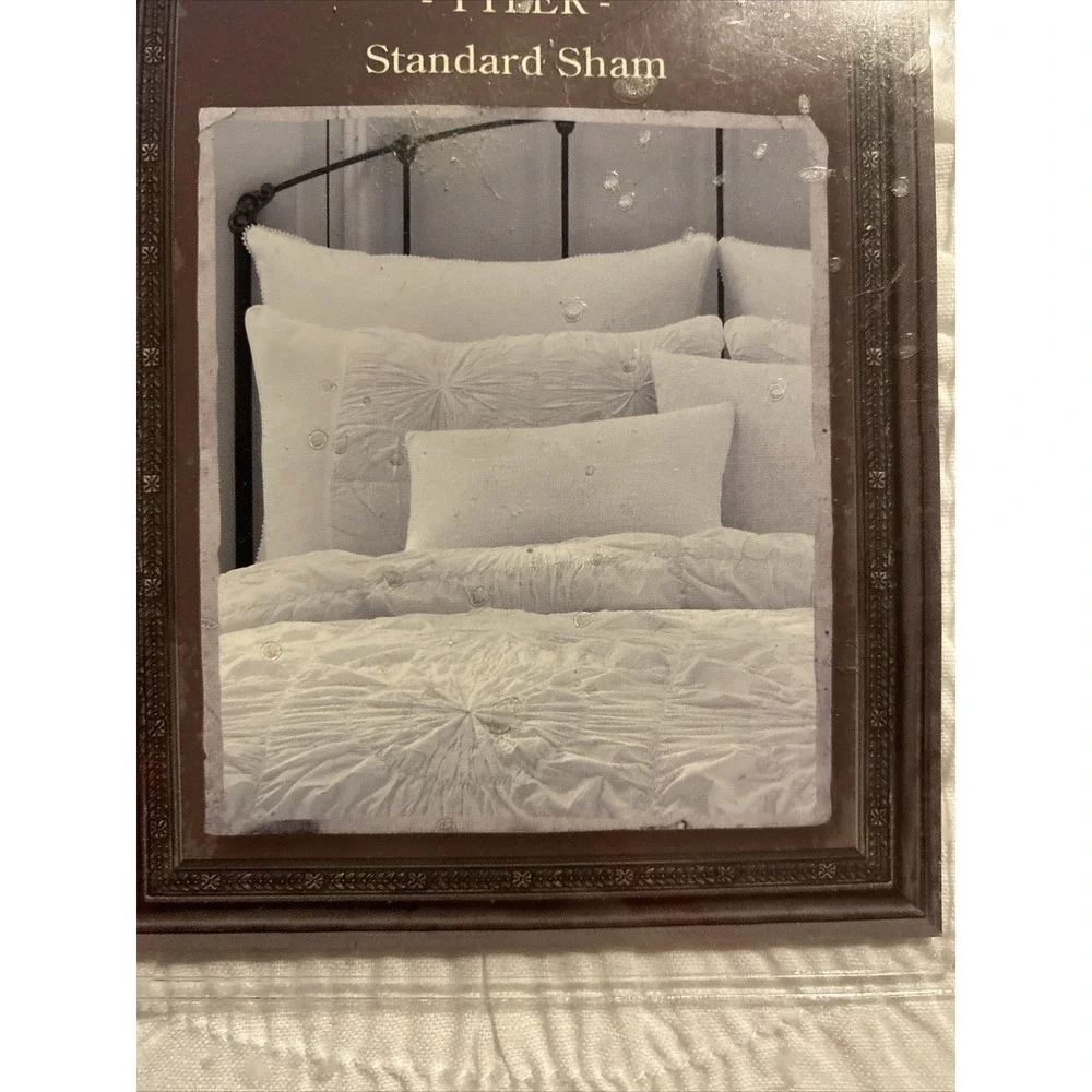 ANTHOLOGY New (1)‎ Tyler White Standard Pillow SHAM Ruched